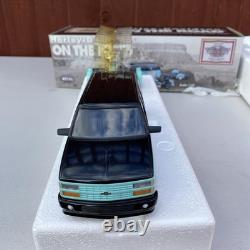 Brookfield Collectors Guild 125 Scale Harley-Davidson On The Road Limited Ed