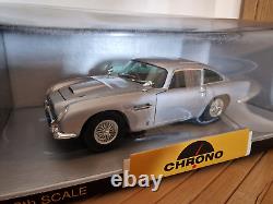 CHRONO H1005 ASTON MARTIN DB5 1963 BOND SILVER 007 1/18 Scale Die-Cast Model Car