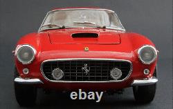 CMC 1/18 Scale Diecast M-046 Ferrari 250 Gt Berlinetta Passo Corto Swb 1961 Nib