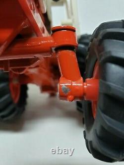 Case 2590 Tractor With FWA and Duals 1981 The Toy Farmer 1/16 Scale By Ertl