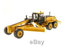 Caterpillar 150 Scale Diecast Model 24M Motor Grader 85264 CAT