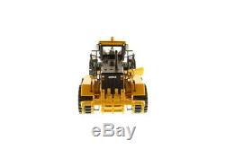 Caterpillar 150 Scale Diecast Model 24M Motor Grader 85264 CAT