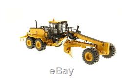 Caterpillar 150 Scale Diecast Model 24M Motor Grader 85264 CAT