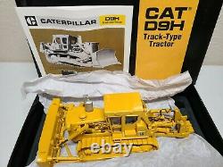 Caterpillar Cat D9H Dozer with Metal Tracks CCM 148 Scale Diecast Model