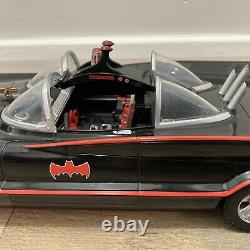 Classic 1966 TV Series Batmobile Collectible Mattel 1/18 Scale BCG11 Model