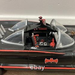 Classic 1966 TV Series Batmobile Collectible Mattel 1/18 Scale BCG11 Model