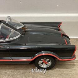 Classic 1966 TV Series Batmobile Collectible Mattel 1/18 Scale BCG11 Model