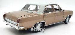 Classic Carlectables 1/18 Scale 18605 Holden HR Premier Met Gold
