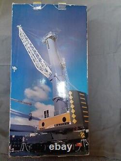 Collector Model Crane LIEBHERR LHM500. 1/87 Scale. Boxed