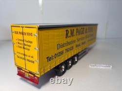Corgi CC14018 Volvo FH12 open curtain RM Page 1.50 scale (used)