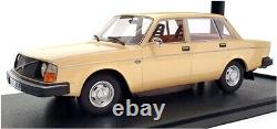 Cult Models 1/18 Scale CML130-1 1975 Volvo 244DL Beige