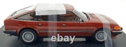 Cult Models 1/18 Scale CML200-3 Rover 3500 Vanden Plas Oporto Red