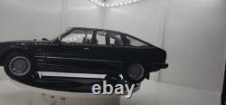 Cult Models Rover 3500 Vanden Plas 118 Scale Black Model Car
