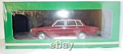 Cult Volvo 244DL saloon red 1975 118 Scale