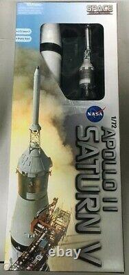 DRAGON SPACE 50388 Saturn V Rocket Apollo 11 NASA Display Stand 172nd scale 60