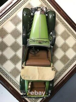 Danbury Mint 112 Scale 1930 Cadillac V-16 Roadster 18 Inch Needs Restor