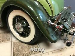 Danbury Mint 112 Scale 1930 Cadillac V-16 Roadster 18 Inch Needs Restor