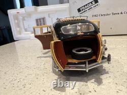 Danbury Mint 124th Scale Diecast Model 1942 Chrysler Town Country Car