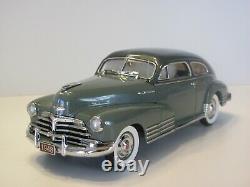 Danbury Mint 1948 Chevrolet Fleetline Aerosedan 124 Scale