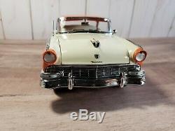 Danbury Mint 1956 Ford Fairlane Victoria 124 Scale Diecast Model Car Limited Ed