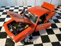 Danbury Mint 1969 Chevy Yenko Camaro 427 124 Scale Diecast Hugger Orange Car