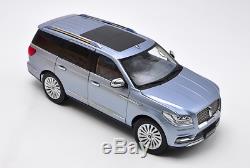 Dealer Edition Lincoln Navigator 1/18 Scale Diecast Car Model Toy SILVER BLUE