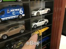 Display case cabinet for 1/64 diecast scale cars (hot wheels, matchbox) 100N3C