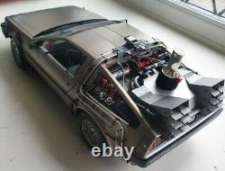Eaglemoss DeLorean 1/8 Scale Complete