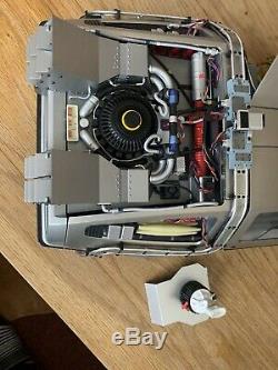 Eaglemoss DeLorean 1/8 Scale Complete