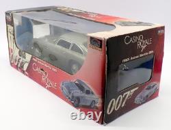 Ertl 1/18 Scale 39413 1965 Aston Martin DB5 James Bond 007 Casino Royale