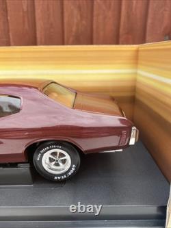 Ertl American Muscle 1/18 Scale Diecast 1970 Chevrolet Chevelle SS Burgundy Rare