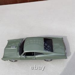 Ertl Authentics 1/18 Scale 1967 Chevy Impala Sport Coupe Limited Edition No Box
