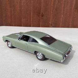 Ertl Authentics 1/18 Scale 1967 Chevy Impala Sport Coupe Limited Edition No Box