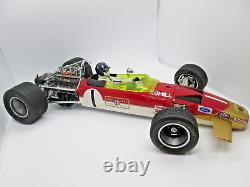 Exoto 1/18 Scale Diecast 1997 A1679 Lotus Type 49 118 No. 1 GRAHAM HILL