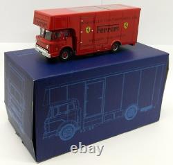 Exoto 1/43 Scale EXO00013 Ford 1966'C Type' Race Car Transporter