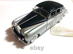 FRANKLIN MINT Boxed 1955 ROLLS ROYCE SILVER CLOUD 1/24 SCALE rare
