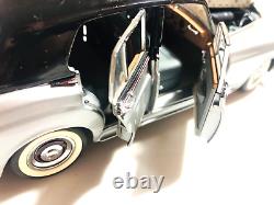 FRANKLIN MINT Boxed 1955 ROLLS ROYCE SILVER CLOUD 1/24 SCALE rare