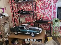 Ford Mustang GT 500 Scale 16