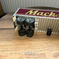 Franklin Mint 132 Scale, Mack Refrigerated Trailer, Model