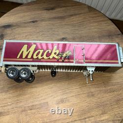 Franklin Mint 132 Scale, Mack Refrigerated Trailer, Model
