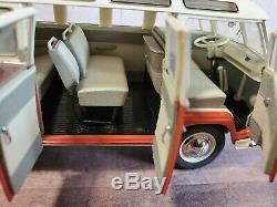 Franklin Mint 1962 Volkswagen Microbus 124 Scale Diecast Model VW Bus Orange