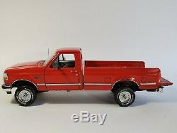 Franklin Mint 1996 Ford F-150 Pickup Truck Red 124 Scale Diecast Model withHitch