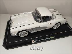 Gearbox Collectible 1958 White Chevrolet Corvette Vehicle 1/12 Scale Rare
