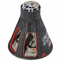 Gemini IV Capsule MN11063 125 Scale Display Model with Stand New in Box