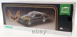 Greenlight 1/18 Scale 19098 1977 Pontiac Firebird Trans Am Black
