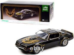 Greenlight 1977 Smokey Bandit Pontiac Firebird Trans Am 1/18 Scale Diecast 19098