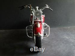Guiloy 1948 Indian Chief Motorcycle 16 Scale Model Bike Collection