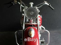 Guiloy 1948 Indian Chief Motorcycle 16 Scale Model Bike Collection