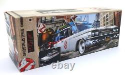 Hasbro 1/18 Scale GB33421 Ghostbusters Plasma Series Ecto-1 (1984) Cadillac
