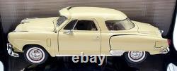 Highway 61 1/18 Scale Diecast 50114 1951 Studebaker Commander Cream